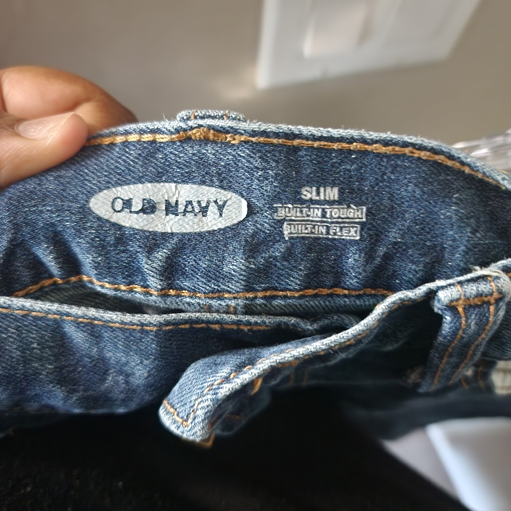 Old Navy Slim Built-In Tough Flex Denim Size 34x34